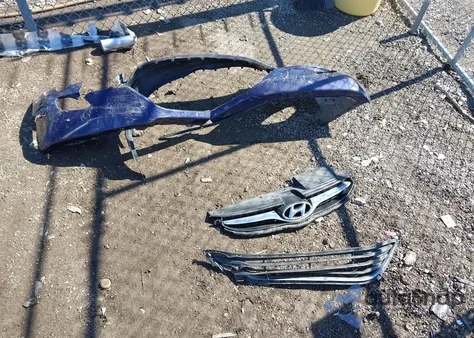 2012 Hyundai Elantra Gls from USA, damaged, VIN 5NPDH4AE8CH099850